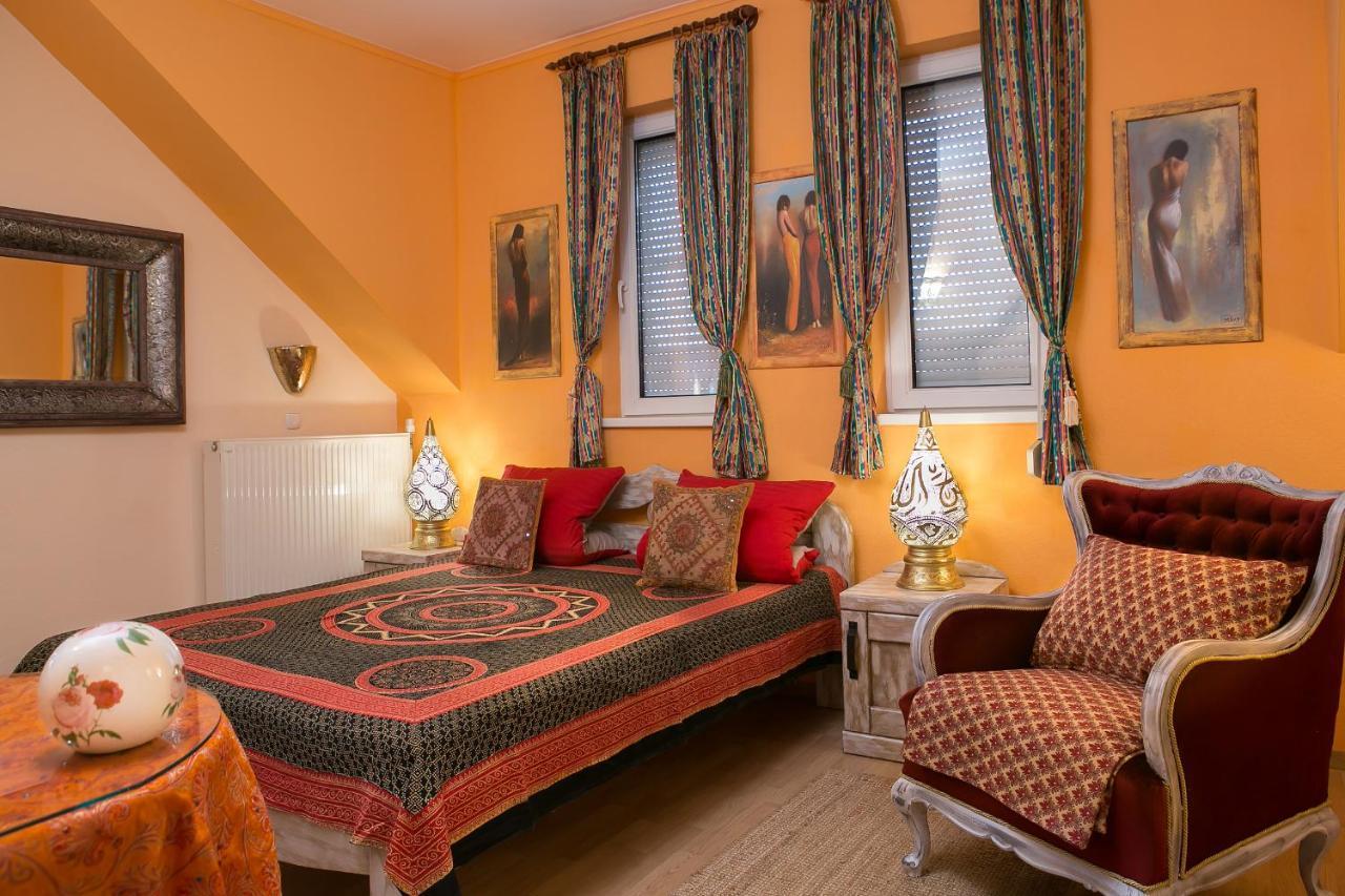 Green Park Villa Eger Esterno foto